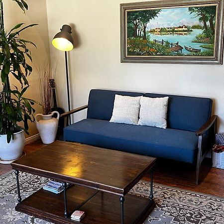 Cozy Family Hideaway, Sleeps 8, 4 Tv'S Yard, Shops Villa Simi Valley Exterior photo